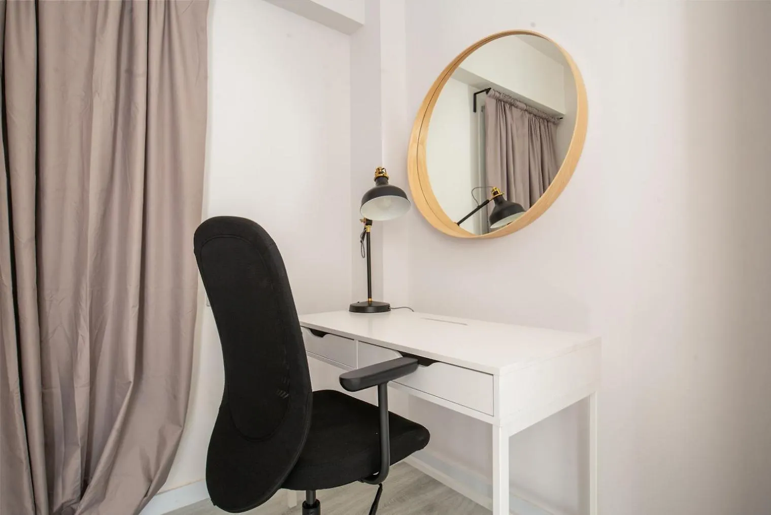 Apartment Blueground Galvany Balcony Bcn-114 Barcelona